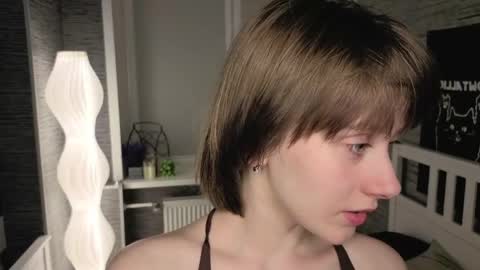 Snapshot of evas_soul chatting on April 23, 7:27 pm Eva online show from April 23, 7:27 pm