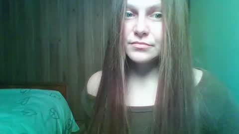 evasapples2026 online show from February 11, 11:21 pm