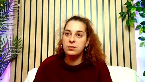 Snapshot of evasinclairr chatting on April 19, 4:01 am evasinclairr online show from April 19, 4:01 am