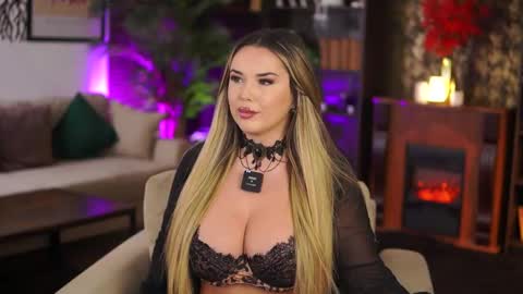 Eva online show from October 25, 3:40 pm