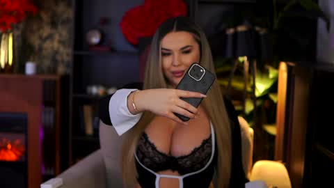 Eva online show from April 17, 11:46 am