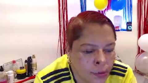 Snapshot of evatwiss chatting on July 7, 11:47 am Eva Twiss online show from July 7, 11:47 am