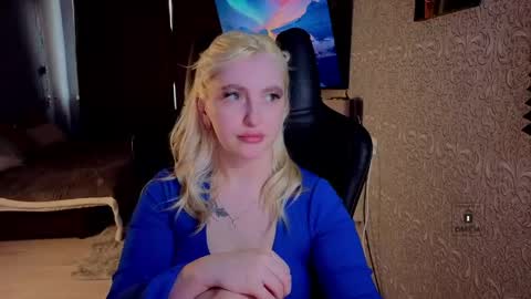 Snapshot of evavibe chatting on May 14, 11:39 am evavibe online show from May 14, 11:39 am