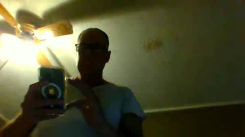 Snapshot of eve1luvsray chatting on January 15, 2:38 am eve1luvsray online show from January 15, 2:38 am