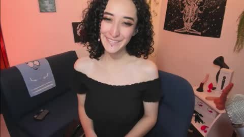 Eve Jane  online show from November 18, 4:44 pm