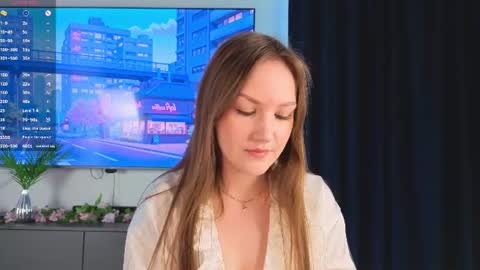 Snapshot of evegreenlee chatting on June 11, 7:17 am evegreenlee online show from June 11, 7:17 am