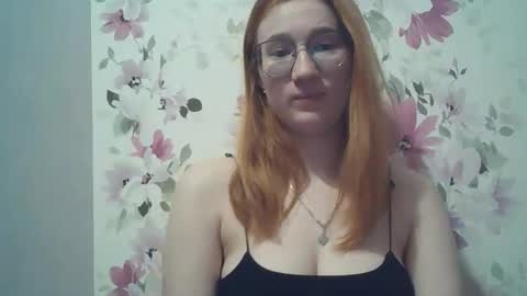 Snapshot of eveliina_shy chatting on March 10, 5:07 pm Evelina online show from March 10, 5:07 pm
