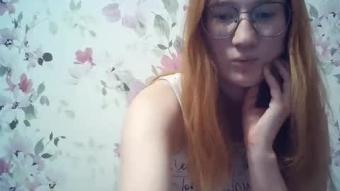 Snapshot of eveliina_shy chatting on March 20, 7:30 pm Evelina online show from March 20, 7:30 pm