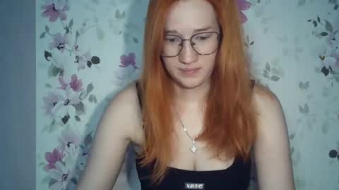 Snapshot of eveliina_shy chatting on July 3, 9:16 am Evelina online show from July 3, 9:16 am