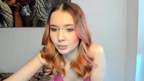 evelinacat online show from April 6, 3:57 pm