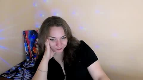 Snapshot of evelineli chatting on September 10, 10:43 pm Lydia online show from September 10, 10:43 pm