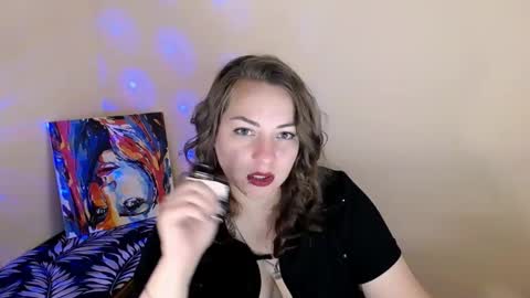 Snapshot of evelineli chatting on October 5, 4:33 am Lydia online show from October 5, 4:33 am