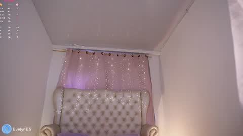 evelyn evelyn online show from July 23, 4:27 pm