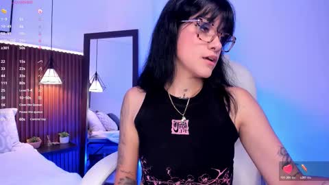 evelyn online show from October 18, 2:47 am