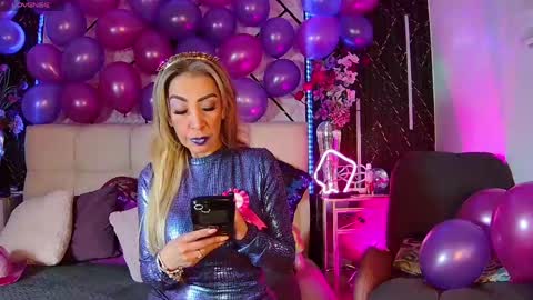 Snapshot of evelynagrey chatting on June 7, 7:23 am EvelynaGrey online show from June 7, 7:23 am