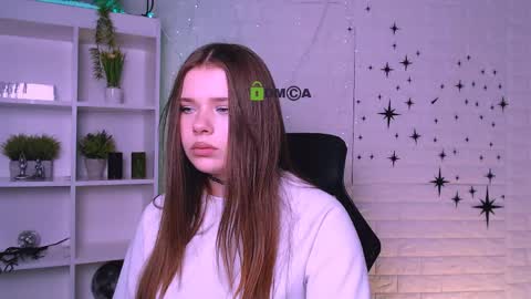 Snapshot of evelynlovelyy chatting on March 26, 12:11 pm evelynlovelyy online show from March 26, 12:11 pm