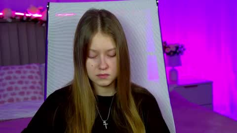 Snapshot of evemundie chatting on February 5, 6:51 am Eve online show from February 5, 6:51 am