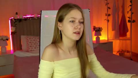 Snapshot of evemundie chatting on February 17, 8:55 am Eve online show from February 17, 8:55 am