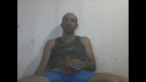 Snapshot of everaldosantos chatting on January 13, 11:27 pm everaldosantos online show from January 13, 11:27 pm