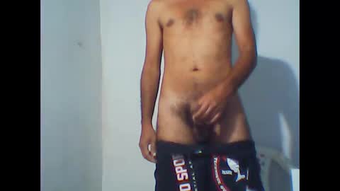 Snapshot of everaldosantos chatting on January 15, 9:51 pm everaldosantos online show from January 15, 9:51 pm