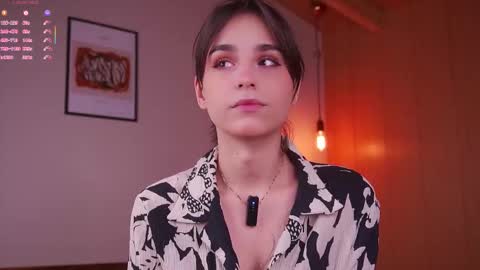 Snapshot of evervessi chatting on February 9, 5:00 am Anita online show from February 9, 5:00 am