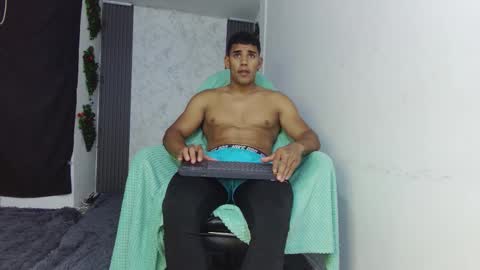 luis online show from December 20, 2:29 am