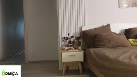 evi_woow online show from March 2, 4:25 am