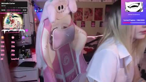 Evie online show from December 31, 5:22 am