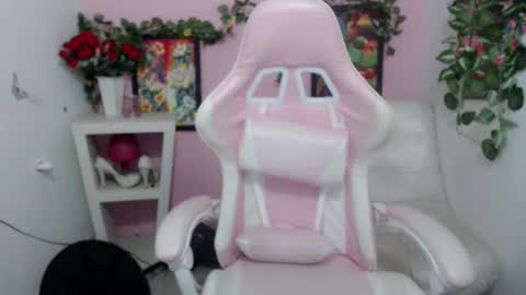 Pamela  online show from September 18, 3:36 pm