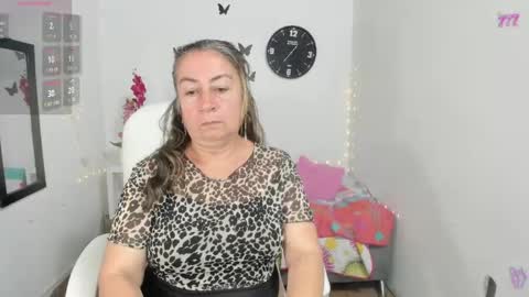 Snapshot of evil_stepmothers chatting on May 2, 4:45 pm Pamela online show from May 2, 4:45 pm