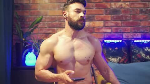 David online show from April 17, 8:45 pm