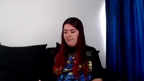 evilheart_69 online show from December 5, 7:10 pm