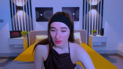 Evis online show from February 28, 1:28 am