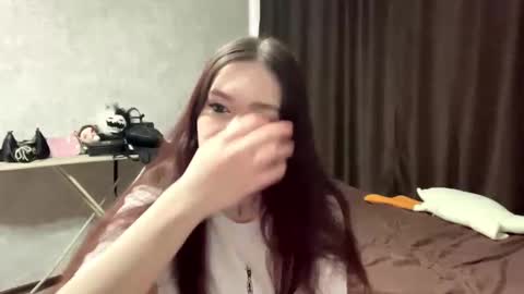 Emma online show from May 7, 12:10 pm