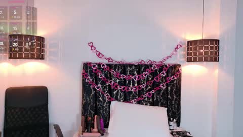 evvaa_moon online show from February 16, 1:29 pm