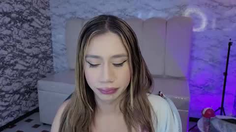 Hi Stream 1000pm to 600am online show from February 5, 3:33 am