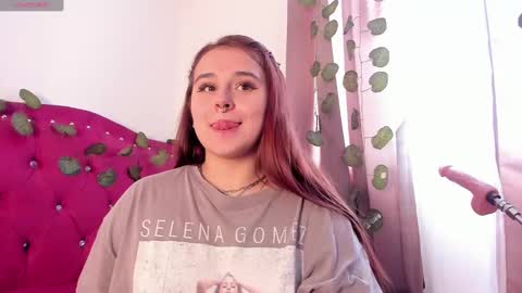 EVY online show from December 1, 7:36 pm