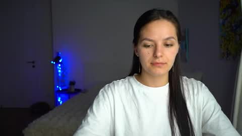 ewelynscott online show from November 30, 11:09 pm