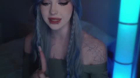 Snapshot of ex_angel chatting on January 25, 1:54 am Alyson online show from January 25, 1:54 am