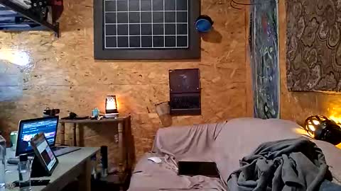 Snapshot of exact_match chatting on March 23, 10:41 am 99 online show from March 23, 10:41 am