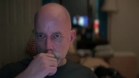Snapshot of exhib_jack chatting on May 25, 5:46 am exhib_jack online show from May 25, 5:46 am