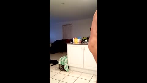 Snapshot of exhibitionnude chatting on February 1, 5:44 pm exhibitionnude online show from February 1, 5:44 pm