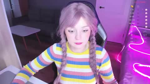  Amy  online show from December 1, 12:43 pm