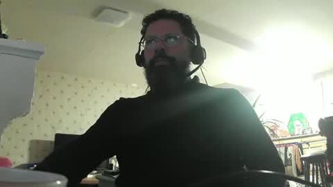 Snapshot of exibdevil chatting on December 9, 9:37 pm Gio online show from December 9, 9:37 pm