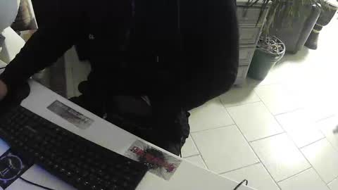 Snapshot of exibdevil chatting on January 26, 9:07 pm Gio online show from January 26, 9:07 pm