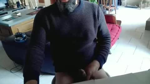 Snapshot of exibdevil chatting on February 23, 4:59 pm Gio online show from February 23, 4:59 pm