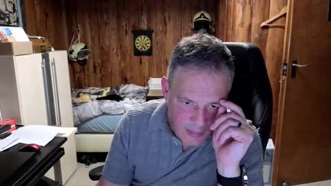 Snapshot of exibe1219 chatting on February 21, 5:31 pm exibe1219 online show from February 21, 5:31 pm