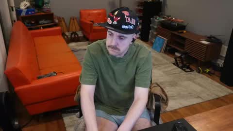 Snapshot of exjockstud chatting on April 20, 1:08 am exjockstud online show from April 20, 1:08 am