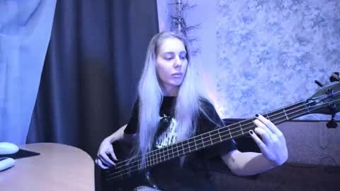 my real name is Irene but Exo is oke too  online show from September 12, 1:49 am