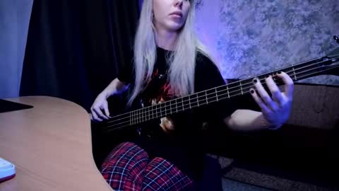 my real name is Irene but Exo is oke too  online show from September 15, 12:21 am